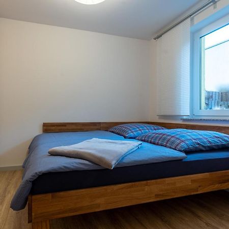 Saale Unstrut Ferienwohnung II 萨勒河畔瑙姆堡 外观 照片