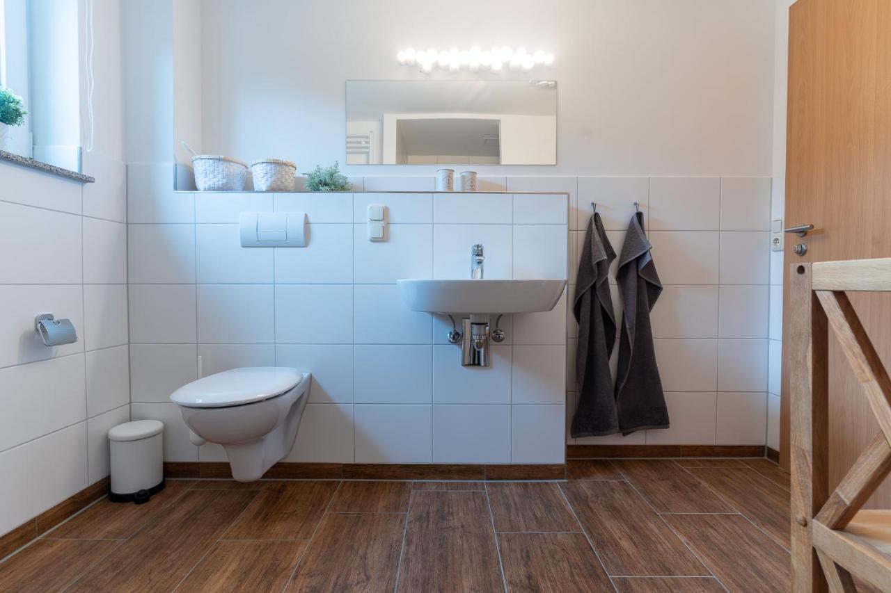 Saale Unstrut Ferienwohnung II 萨勒河畔瑙姆堡 外观 照片