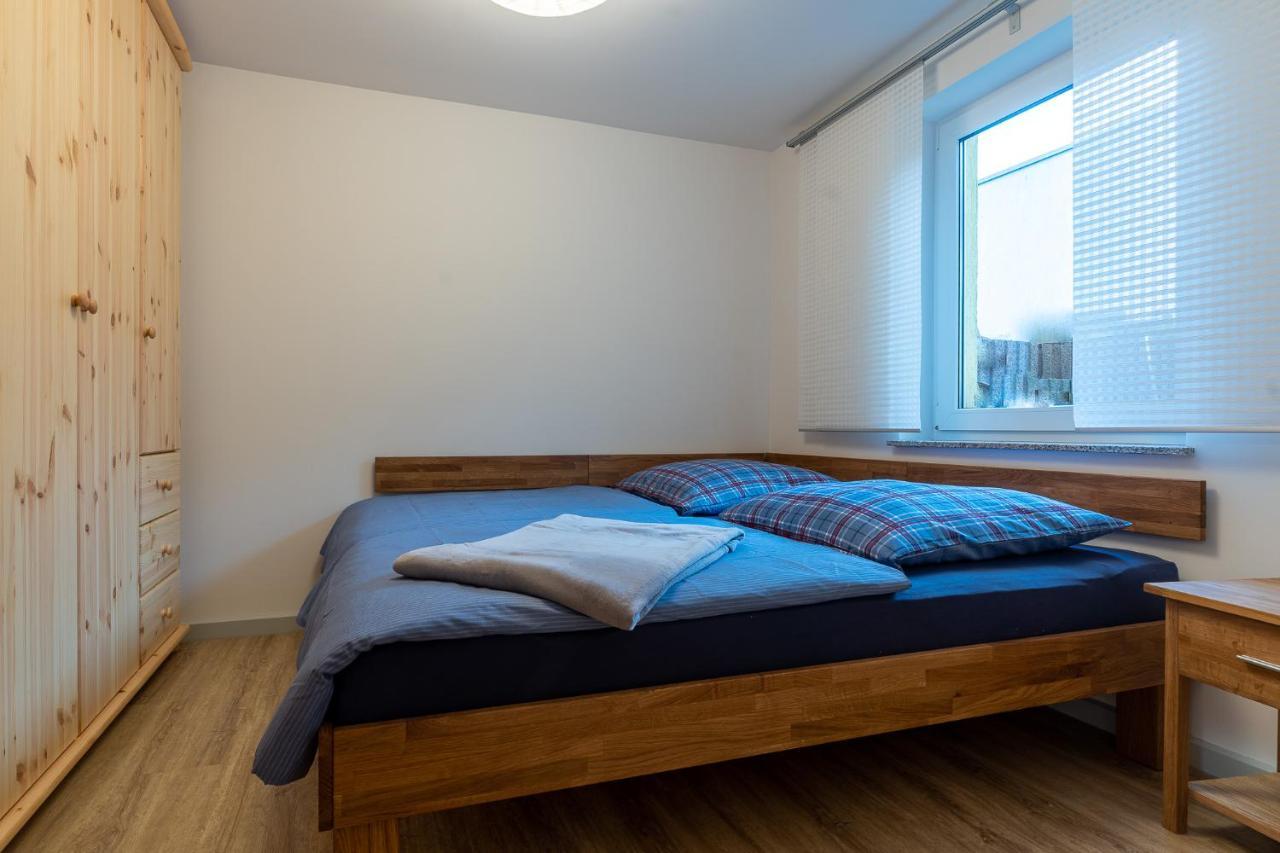 Saale Unstrut Ferienwohnung II 萨勒河畔瑙姆堡 外观 照片